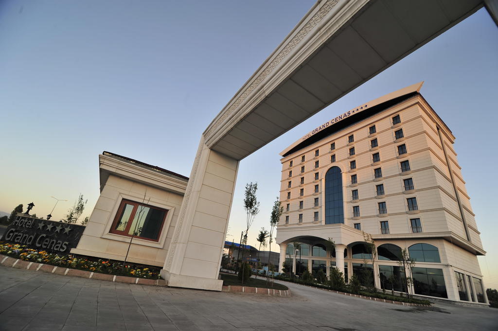 Grand Cenas Hotel Agri Bagian luar foto