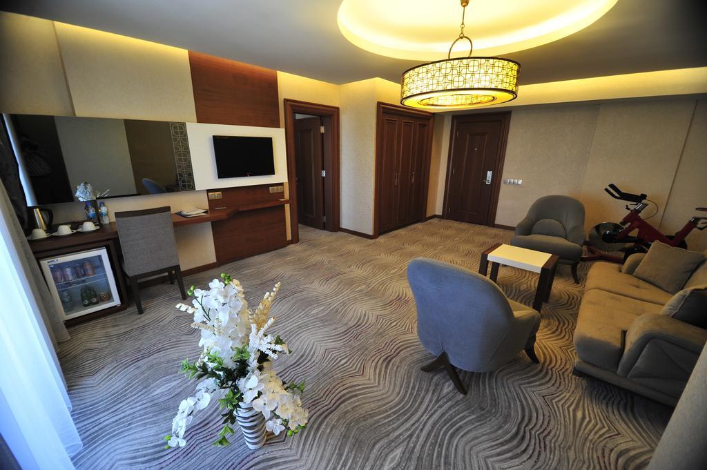 Grand Cenas Hotel Agri Ruang foto